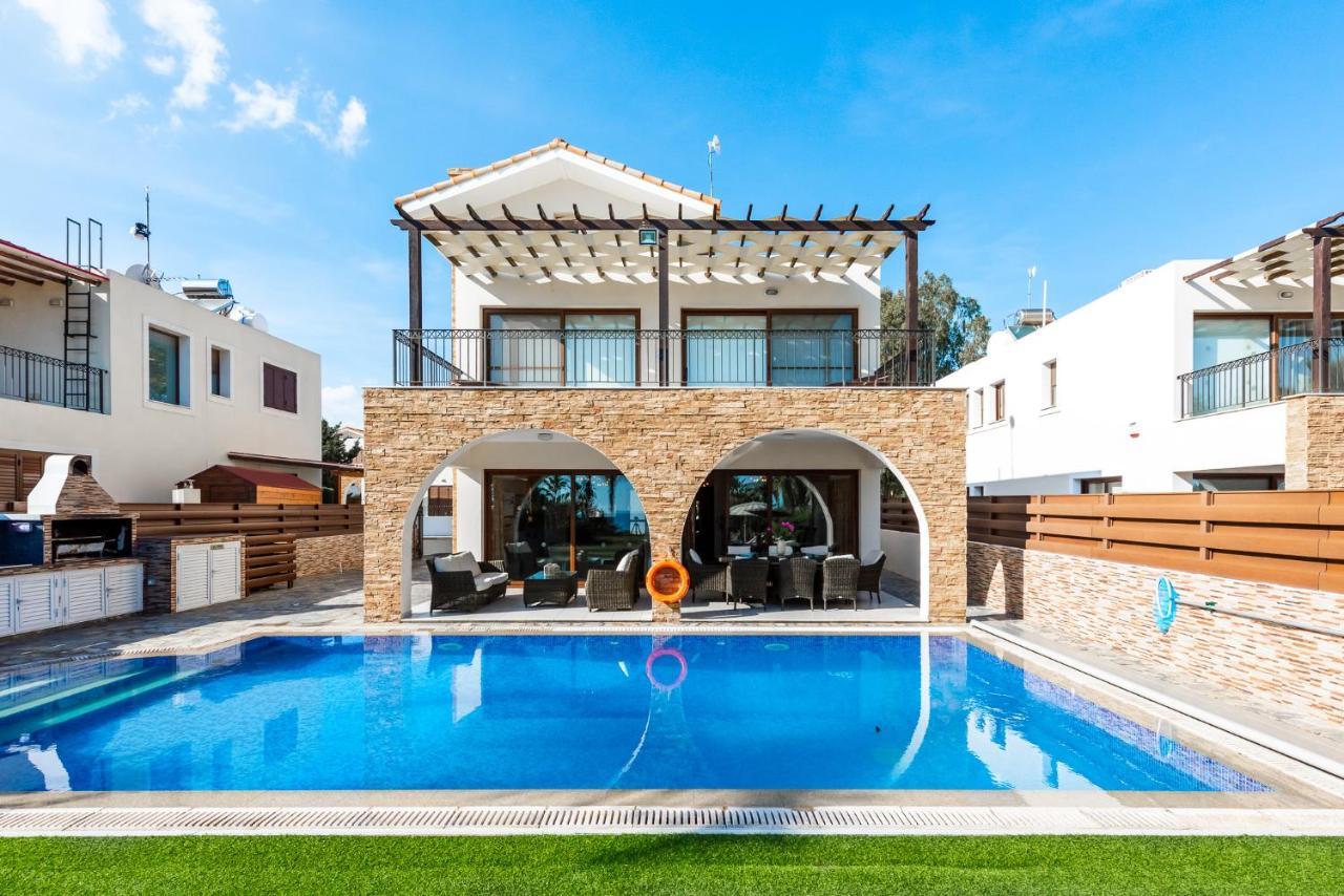 Sea Front Oceanus H2 By Ezoria Villas Ayia Napa Exteriör bild