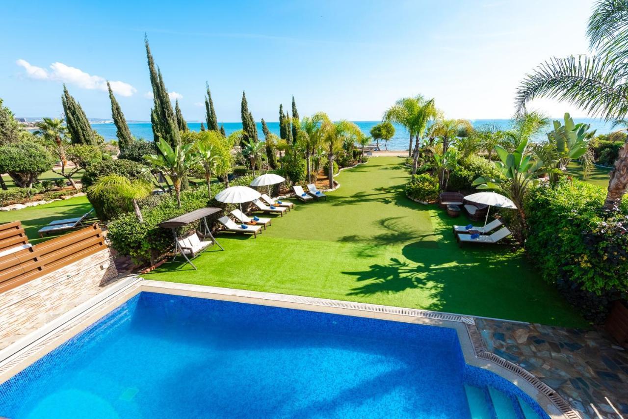 Sea Front Oceanus H2 By Ezoria Villas Ayia Napa Exteriör bild