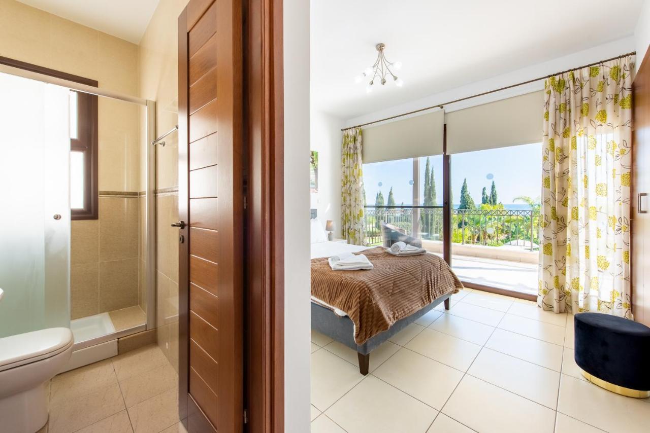 Sea Front Oceanus H2 By Ezoria Villas Ayia Napa Exteriör bild