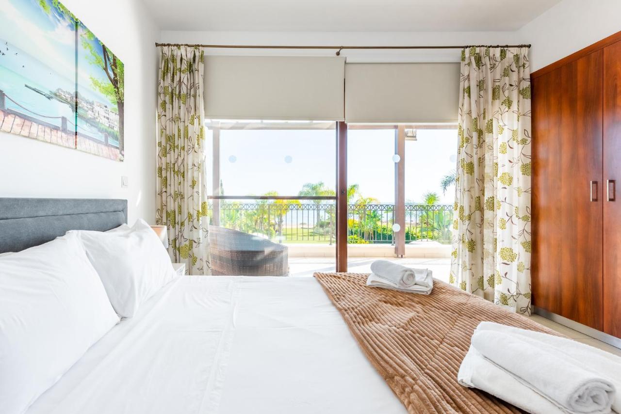 Sea Front Oceanus H2 By Ezoria Villas Ayia Napa Exteriör bild